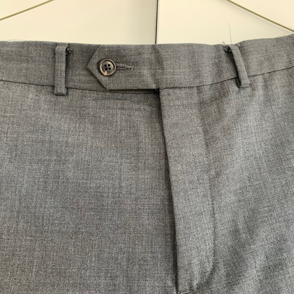 Men’s Lands End Slacks - Picture 3 of 3